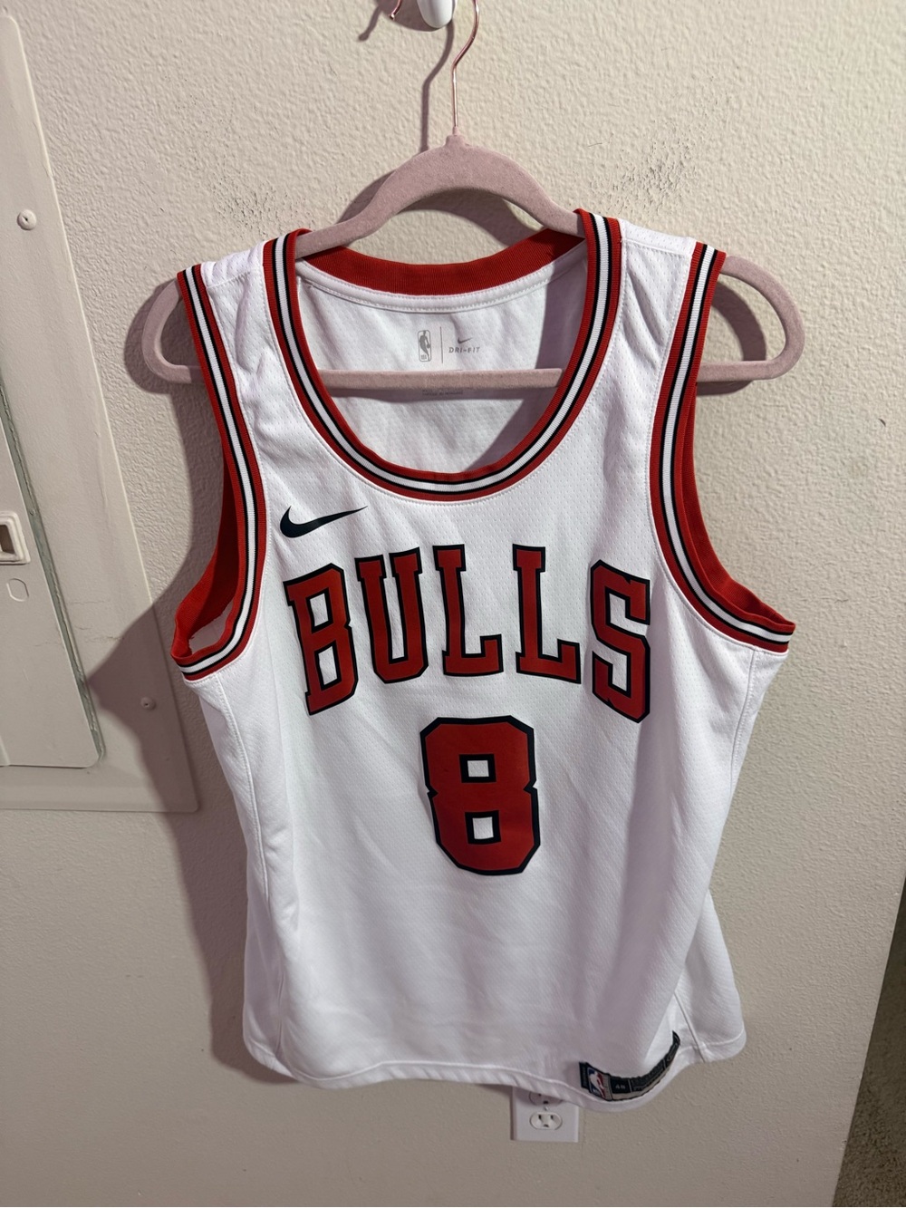 Nike Chicago Bulls Zach LaVine #8 NBA Swingman Jersey White Size 48 Large